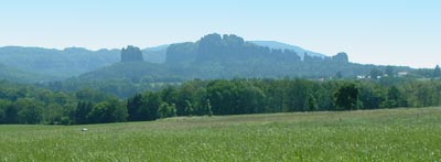 Blick von Höhe auf Schrammsteine